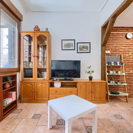 Apartment Vivienda Turistica, Refugio Azkue Encanto Y Comodidad *